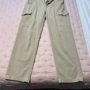 American Eagle Women’s Cargo Pants